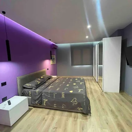 Apartment Gold *